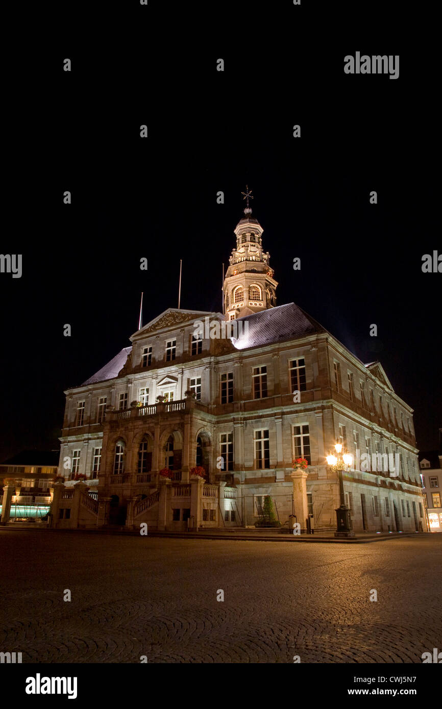 Dutch storico e distintivo in plaza Foto Stock