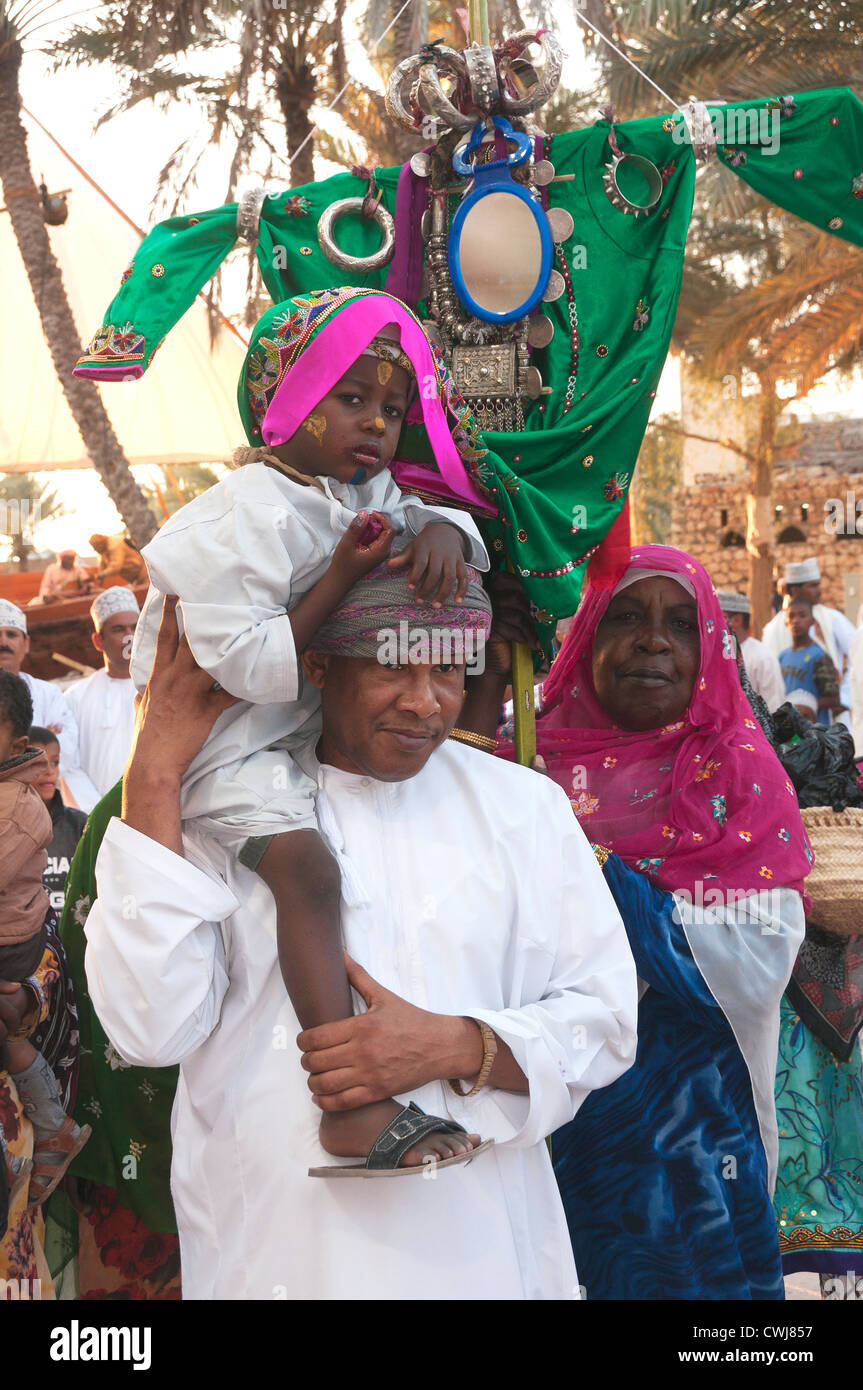 Elk207-1626v Oman, Muscat Muscat Festival, serata danzante processione Foto Stock