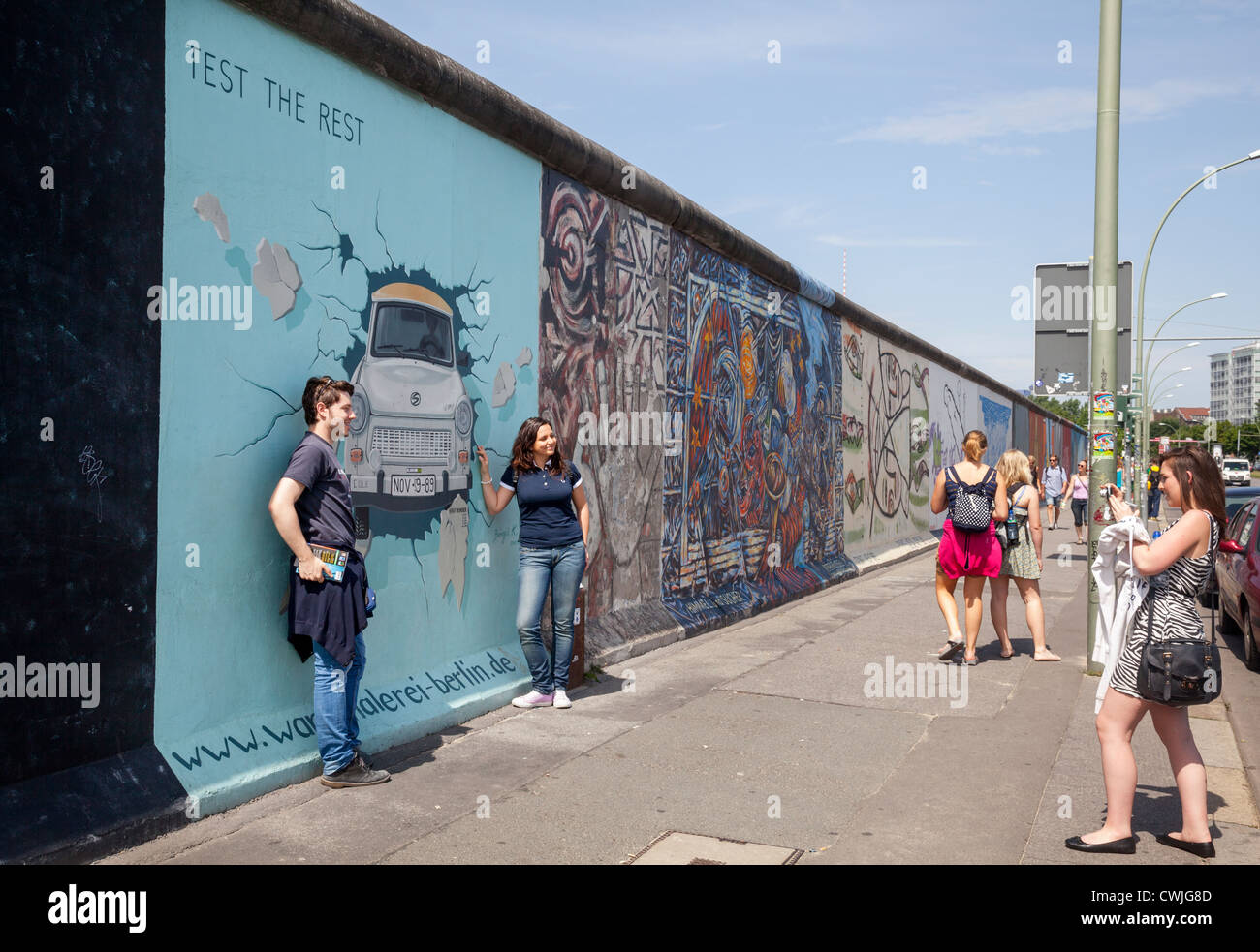 La East Side Gallery di Berlino, Germania Foto Stock