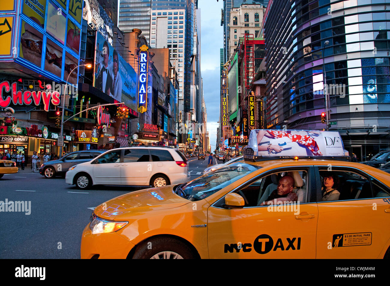 Times Square Broadway New York City Theatre CAP taxi Manhattan, New York City , americano, Stati Uniti d'America, USA Foto Stock