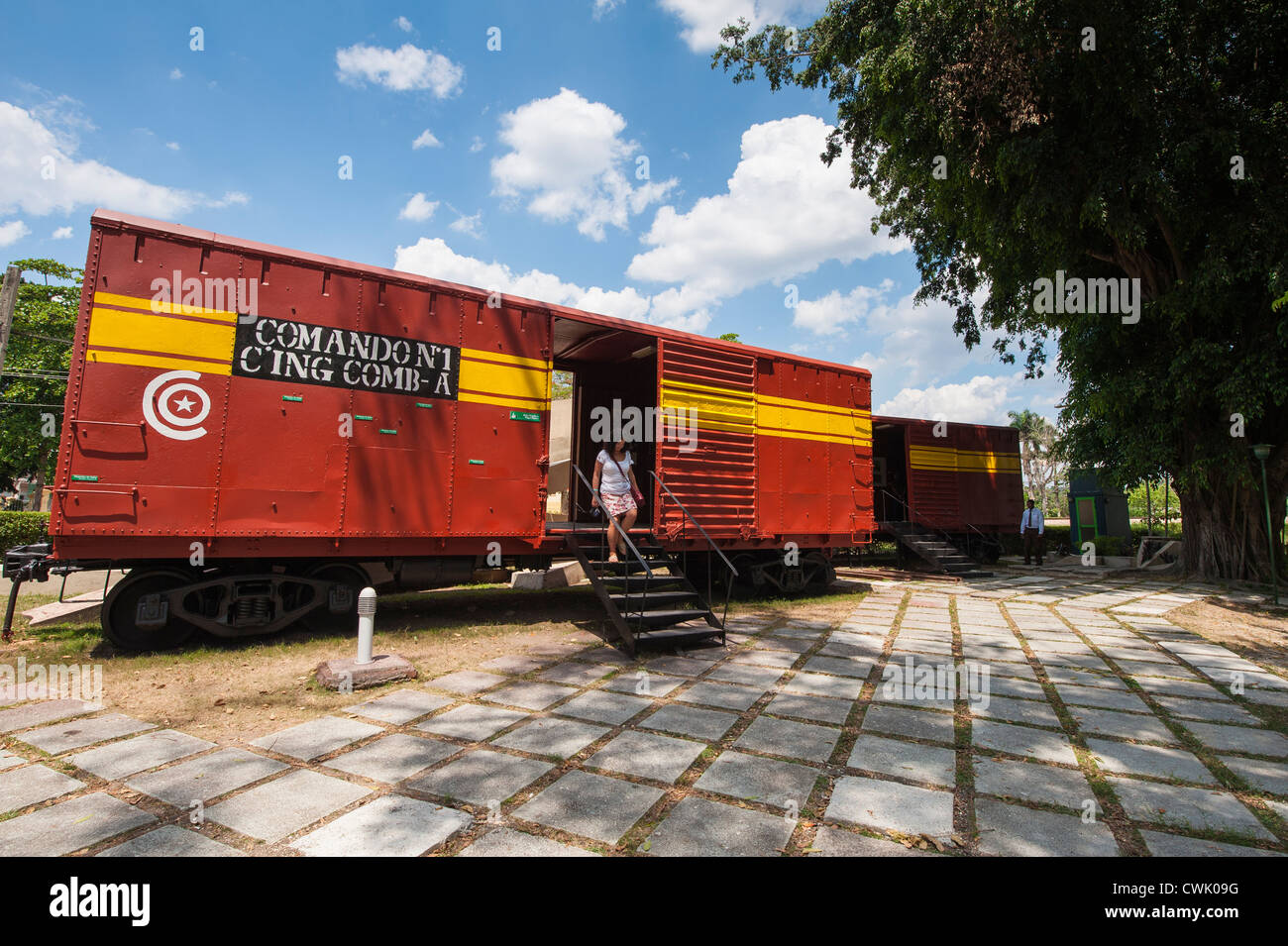 Treno boxcar presso il rivoluzionario Monumento a la Toma del Tren Blindado (Treno Blindato monumento), Santa Clara, Cuba. Foto Stock