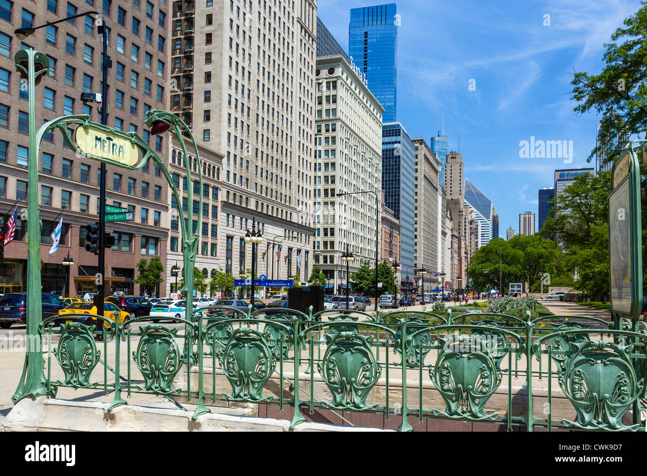 Van Buren Street Metra stazione, una replica di Hector Guimard in stile art nouveau della metro di Parigi, S Michigan Avenue, Chicago, USA Foto Stock