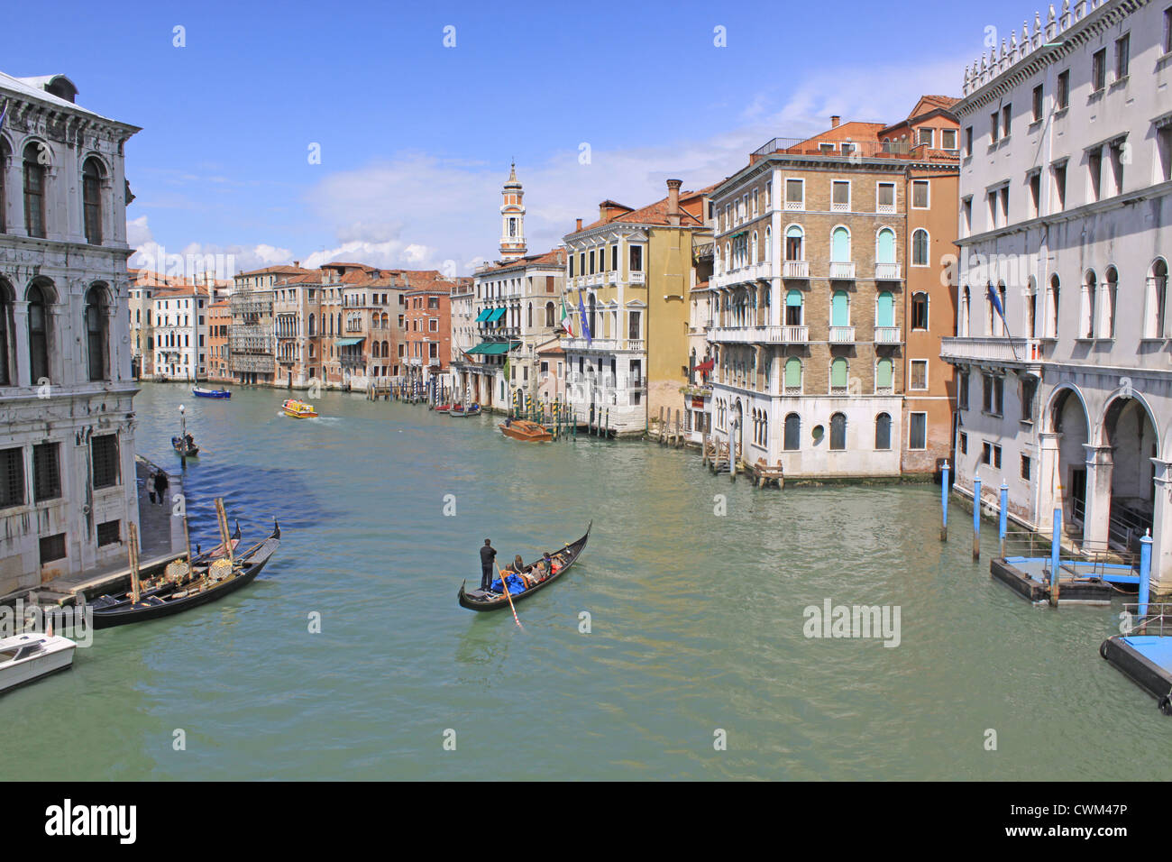 L'Italia. Venezia. In Gondola. I turisti. Grand Canal Foto Stock