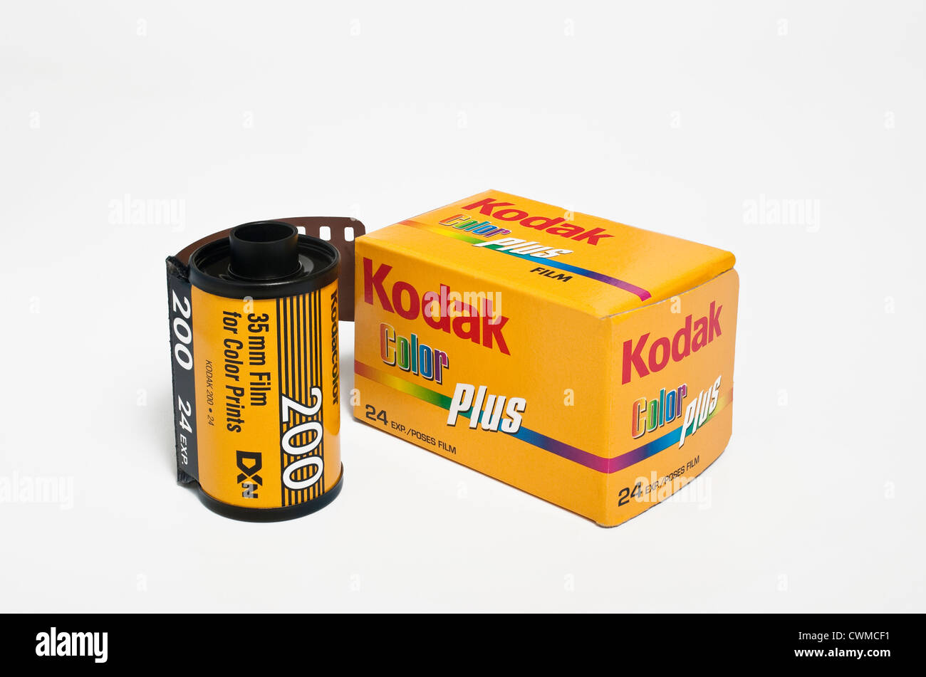 Un rotolo di 35mm Kodak color film con la sua confezione Foto Stock