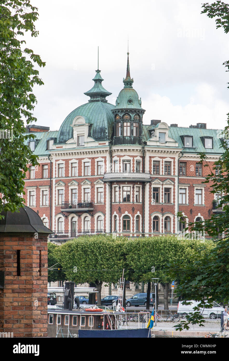 Vista sulla storica torre di Architettura a Stoccolma, Svezia Foto Stock