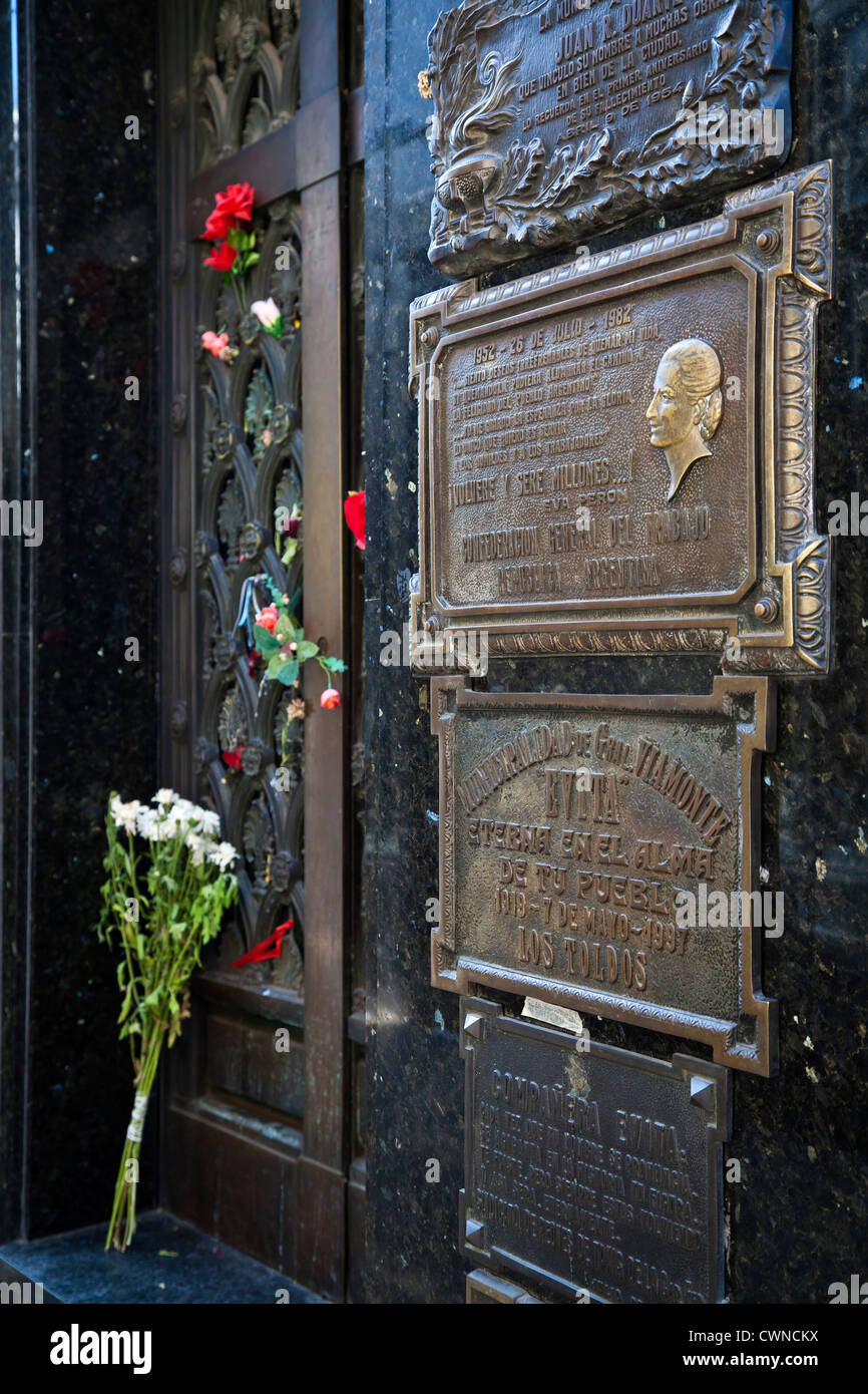 Evita Peron mausoleo nel cimitero di Recoleta, Buenos Aires, Argentina. Foto Stock