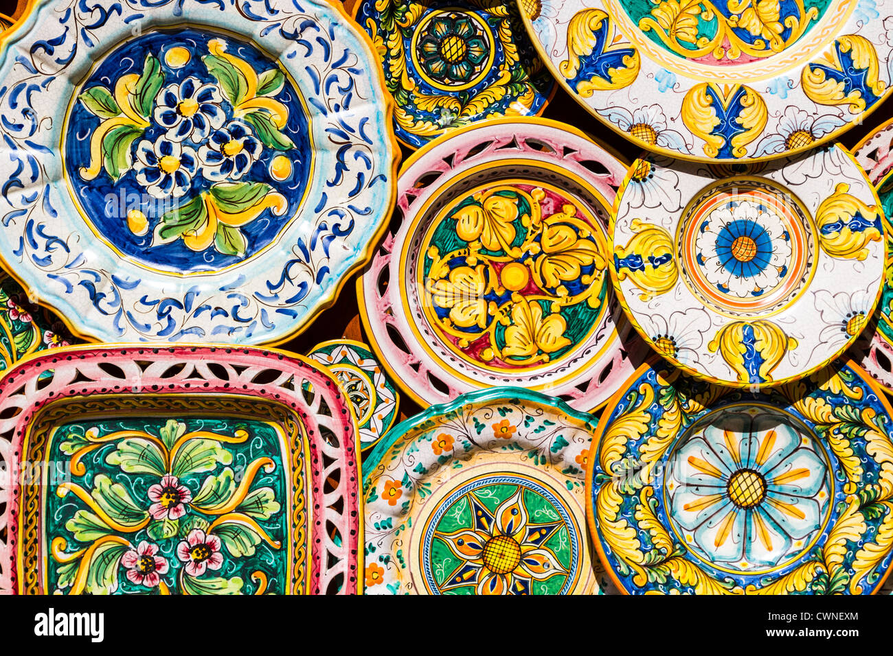 I piatti tradizionali di cermic in Sicilia Foto Stock