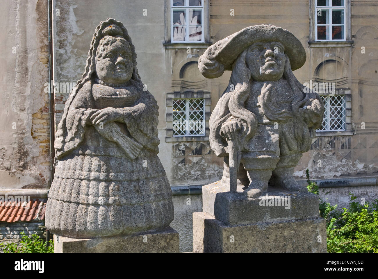 Caricatural statue al castello di Nové Město nad Metují in Kralovehradecky kraj (Hradec Králové Regione), Repubblica Ceca Foto Stock