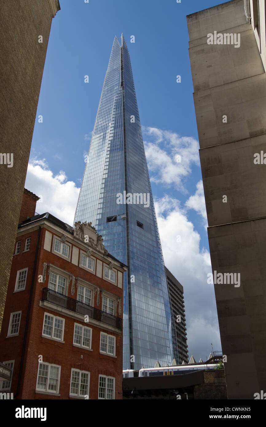 Vista del London Bridge hospital e il Coccio Building a Londra Foto Stock