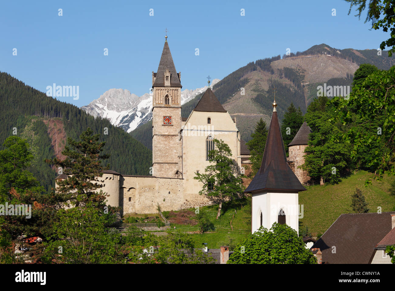 L'Austria, la Stiria, Eisenerz, vista di Sant'Osvaldo Chiesa dell Foto Stock