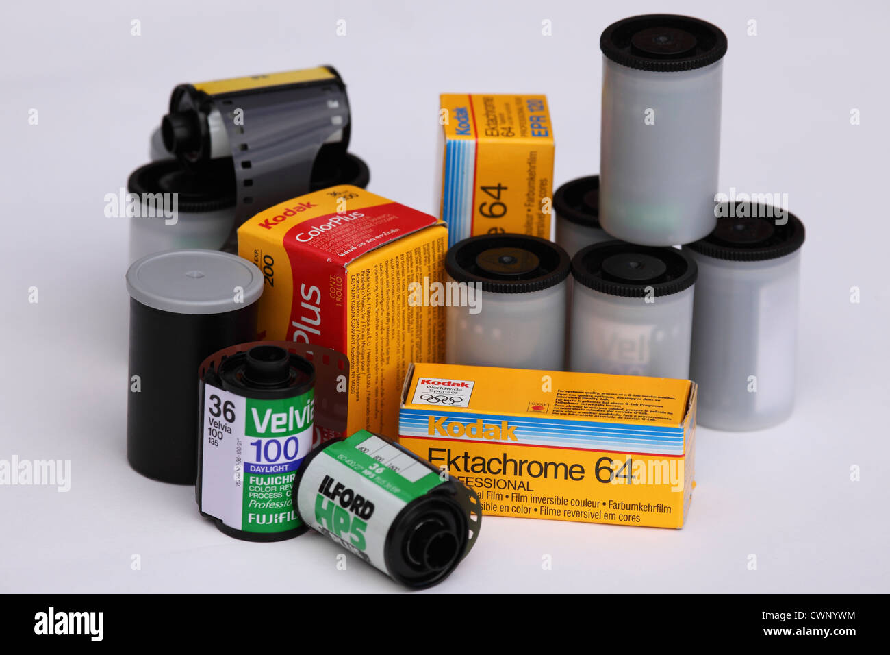 Pellicole fotografiche utilizzate in 35mm e fotocamere di medio formato  Foto stock - Alamy