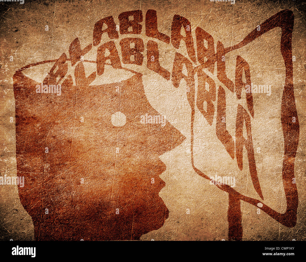 L'uomo guarda la TV messaggio subliminale concept Foto Stock