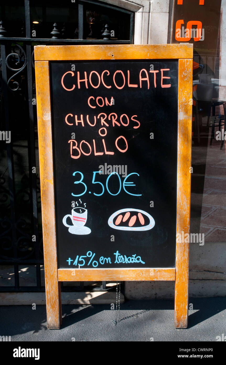 Il menu della prima colazione pensione. Madrid, Spagna. Foto Stock