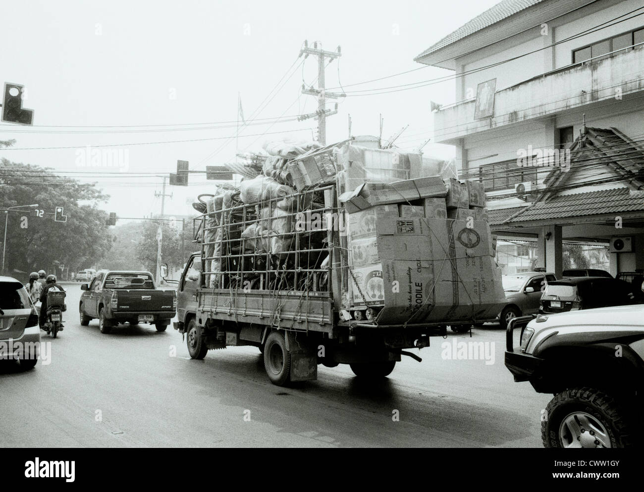 Fotografia documentaria - Chiang Rai in Thailandia nel sud-est asiatico in Estremo Oriente. Scena di strada autocarro autocarro Foto Stock