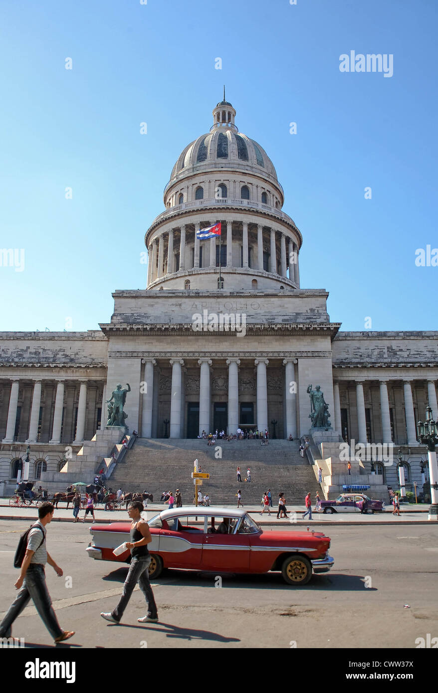 El Capitotio / Edificio Capitale, Paseo de Marti, Vedado, , l'Avana, Cuba Foto Stock