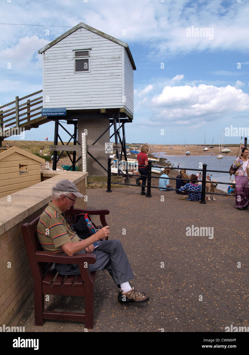 Pozzetti di marea stazione registratore, Wells-Next-The-Sea, Norfolk, Regno Unito Foto Stock