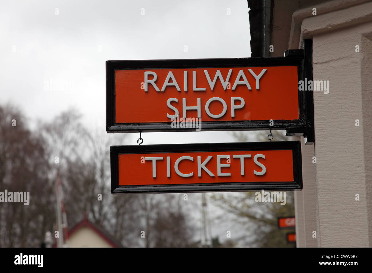Indicazioni sulla piattaforma della South Tynedale Stazione ferroviaria Alston Cumbria Regno Unito Foto Stock