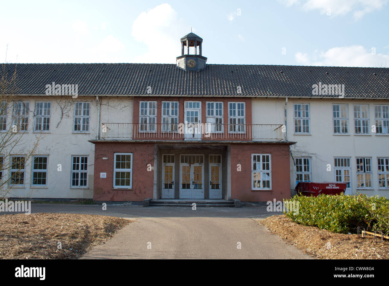 Abbandonata la RAF Laarbruch airbase edificio scolastico in Germania Foto Stock