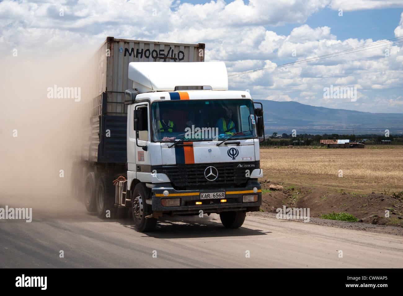 Mercedes Arcos Contenitore carrello - Rift Valley Kenya Foto Stock