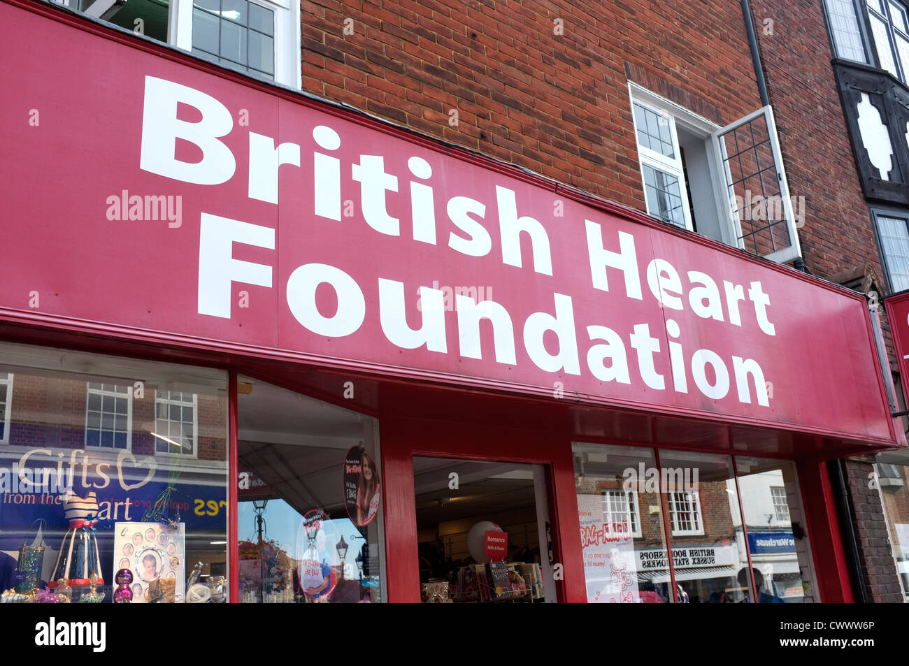 British Heart Foundation carità shop sevenoaks città kent Regno Unito 2012 Foto Stock