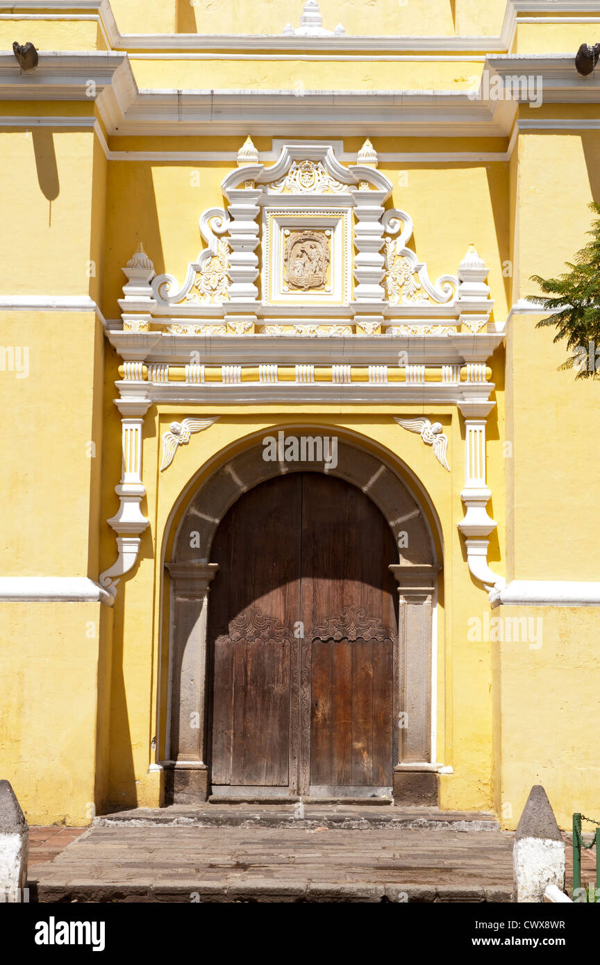 La chiesa di Nostra Signora della Misericordia, Iglesia de Nuestra Señora de la Merced, Antigua Guatemala, Sito Patrimonio Mondiale dell'UNESCO. Foto Stock