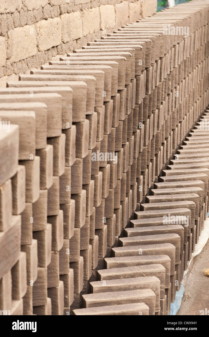 Argilla e fabbrica di mattoni Antigua, Guatemala, Sito Patrimonio Mondiale dell'UNESCO. Foto Stock