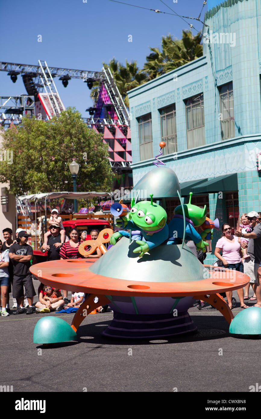 Disney's California Adventure Pixar giocare Parade, alieni dal film Toy Story Foto Stock
