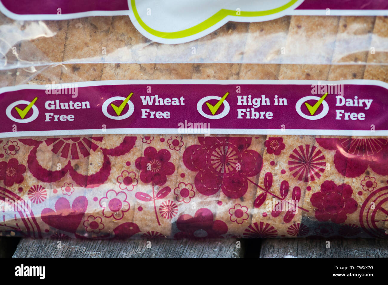 Libero di frumento, senza glutine, senza latte e derivati pane etichettatura di pacchetto Foto Stock