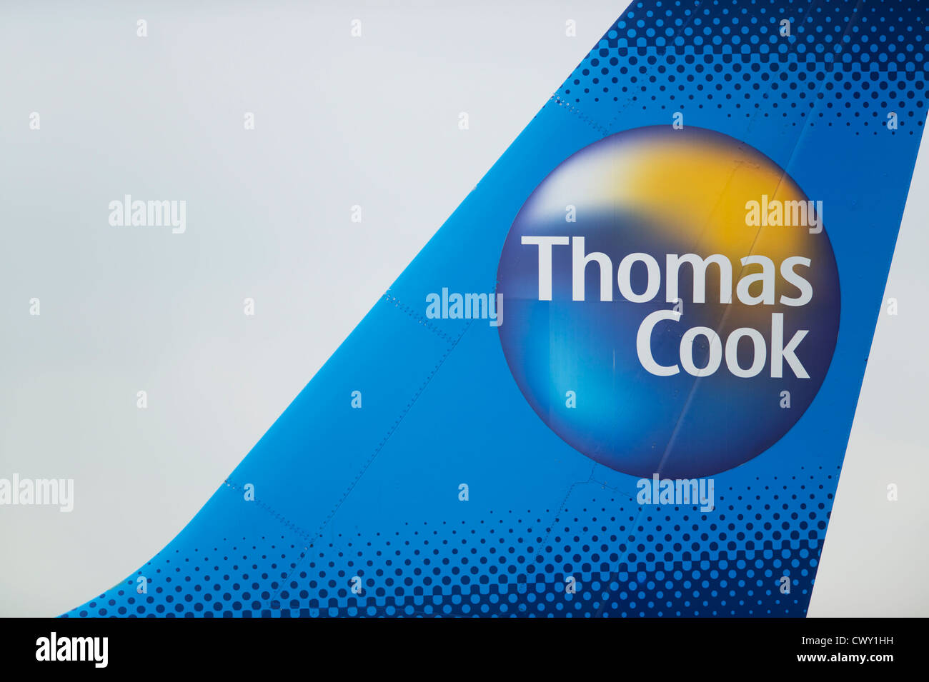 Una chiusura del Thomas Cook logo sulla pinna di coda di un passeggero di aeromobili (solo uso editoriale) Foto Stock