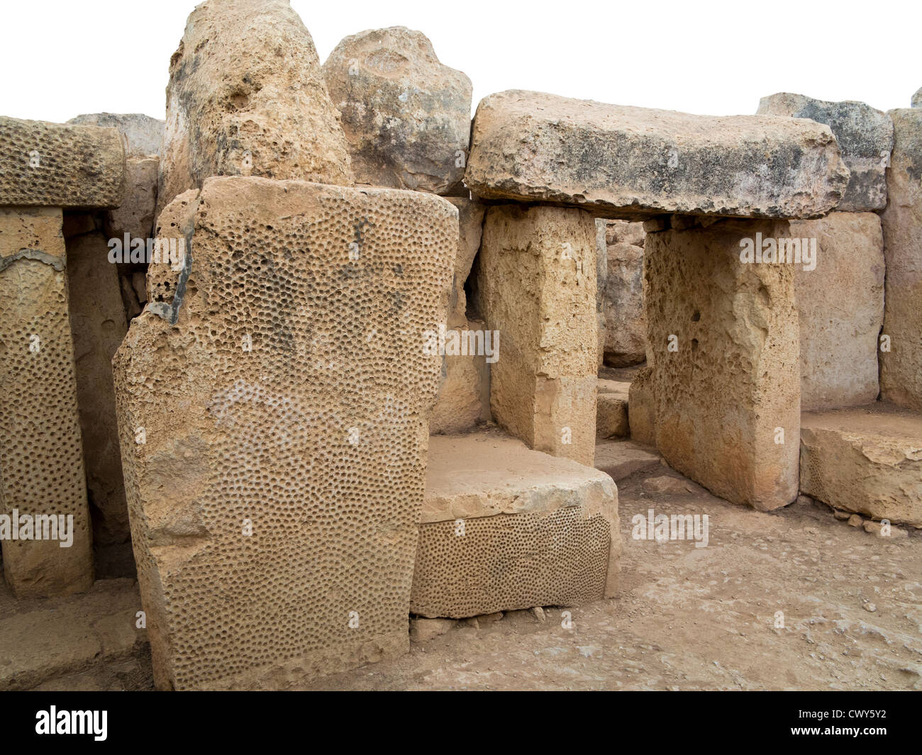 Porta mostra decorate snocciolate muratura in pietra a Mnajdra templi vicino a Hagar Qim, Qrendi, isola di Malta Foto Stock
