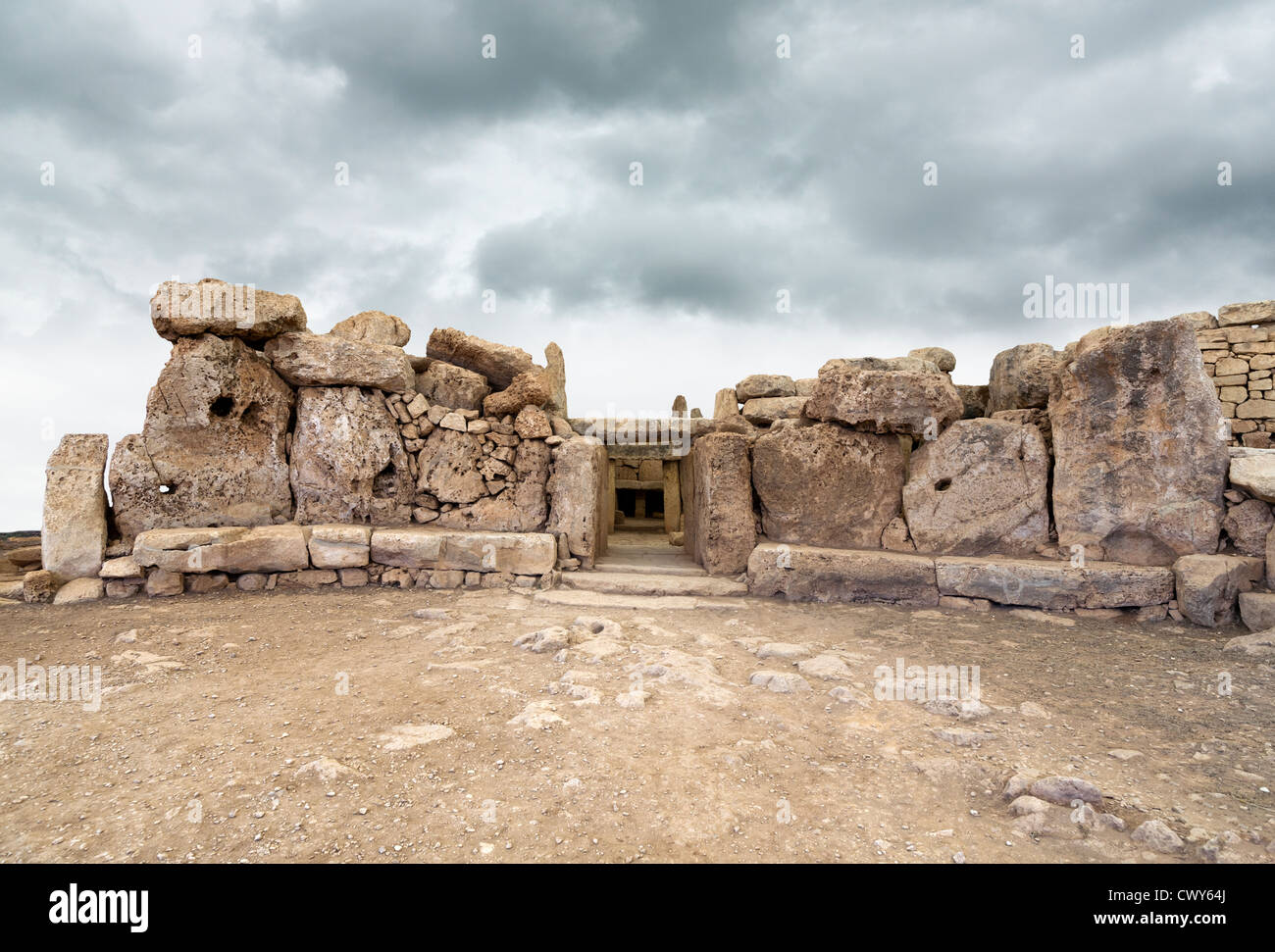 Entrata ai templi di Mnajdra vicino a Hagar Qim, Qrendi, isola di Malta Foto Stock