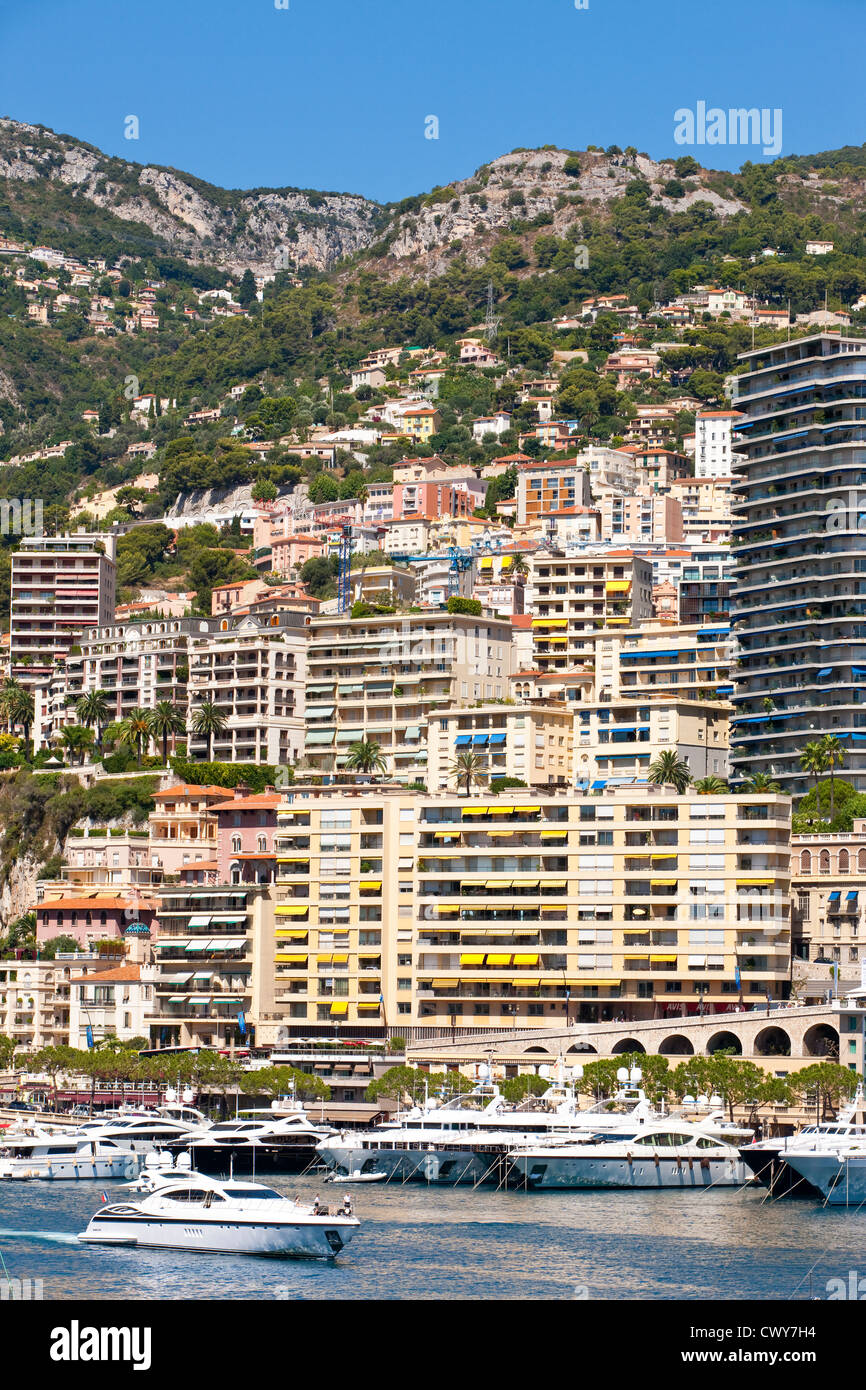 Vista del porto di Ercole, La Condamine, il Principato di Monaco Foto Stock