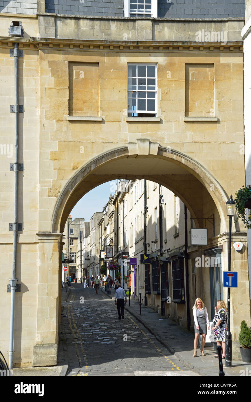 Cancello di ingresso a Queen Street, Bath, Somerset, Inghilterra, Regno Unito Foto Stock