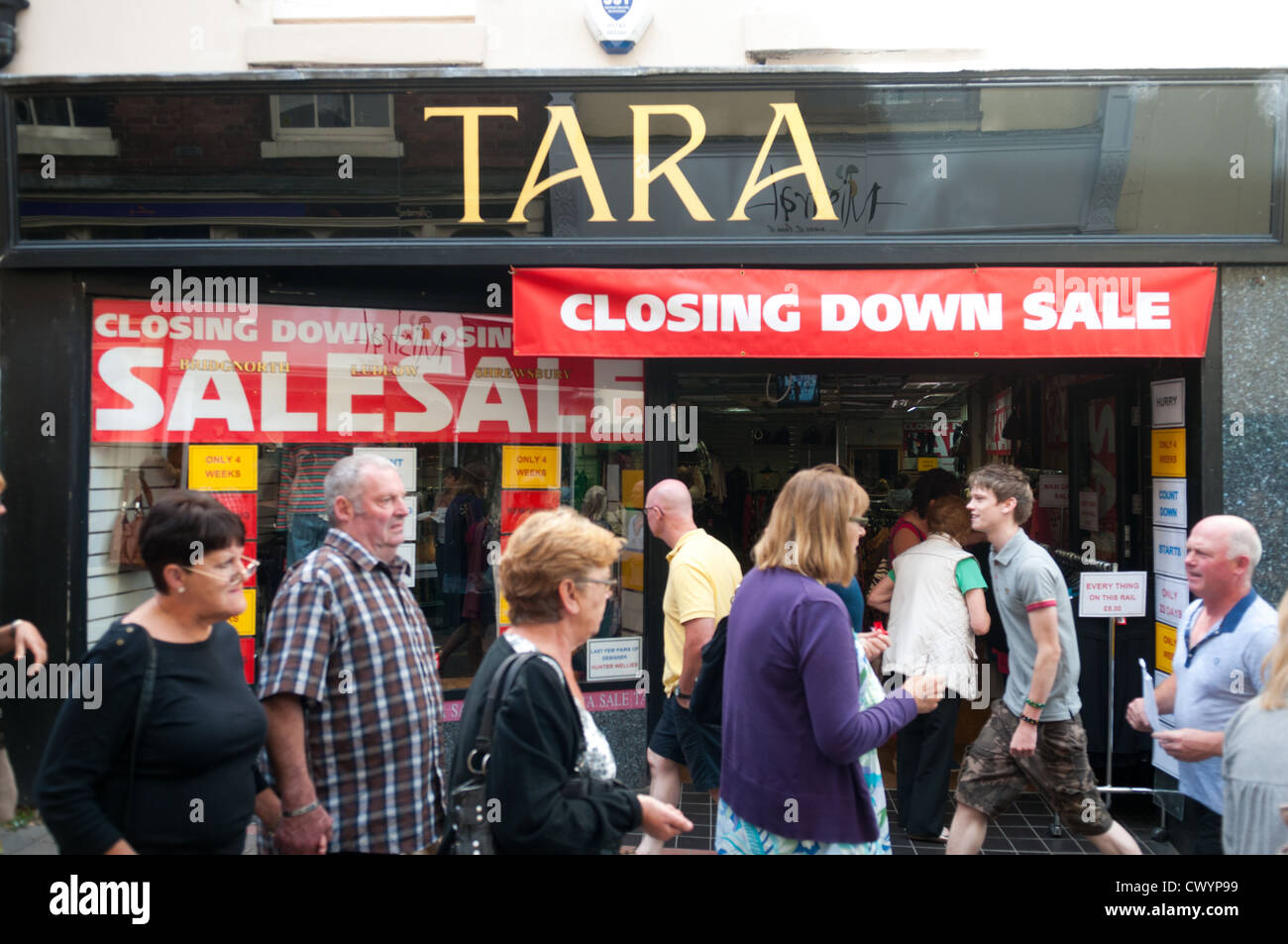Tara la chiusura di vendita a Ludlow Foto Stock