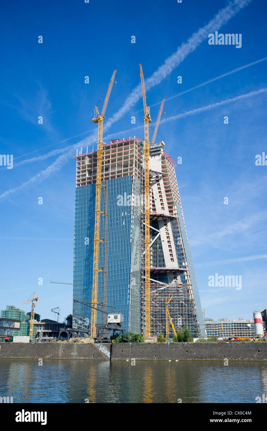 Nuova sede per la Banca centrale europea , BCE, in costruzione a Francoforte in Germania; l'architetto Coop Himmelb(l)au Foto Stock