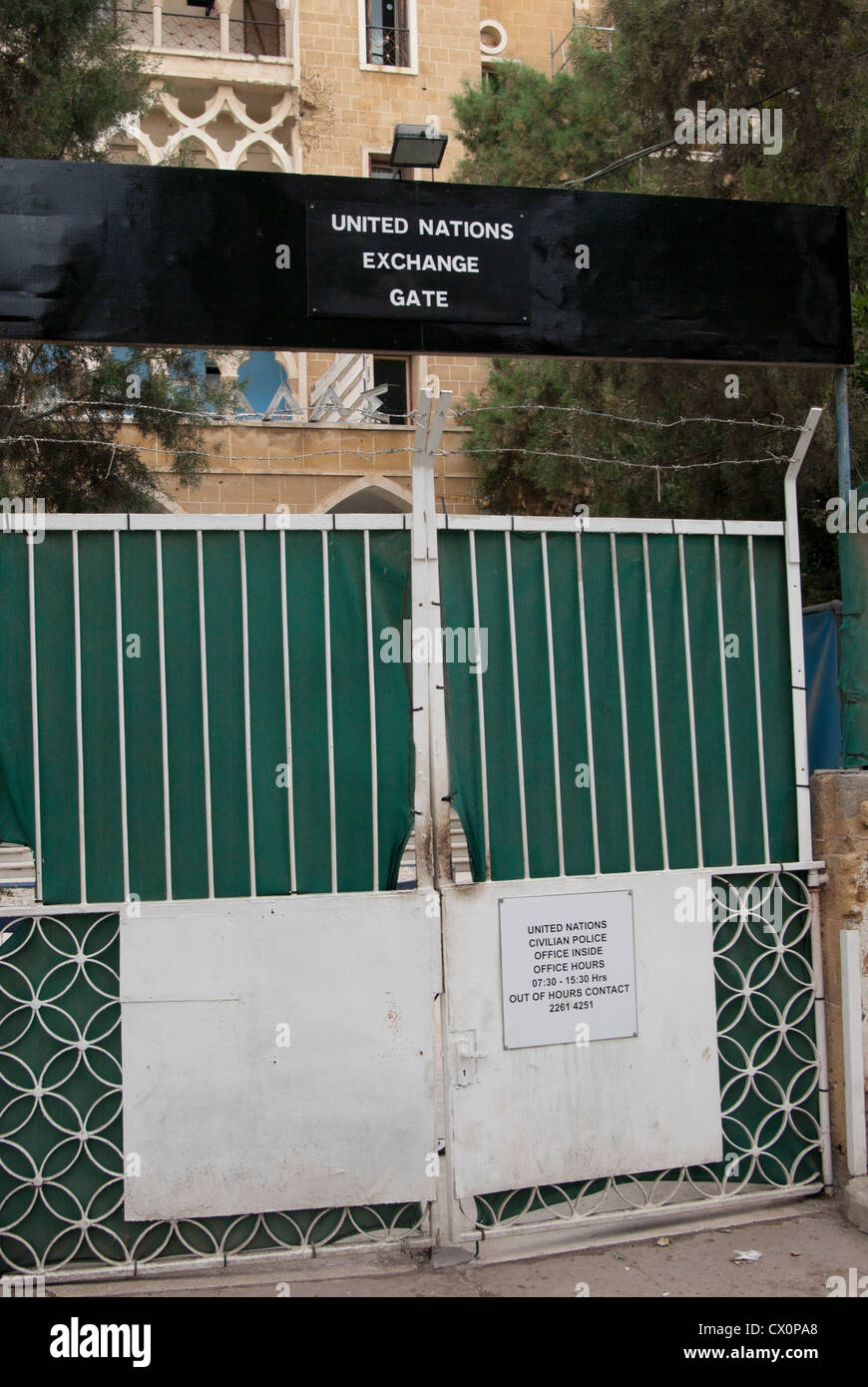 Ledra Palace checkpoint tra turca e greca di Cipro Foto Stock