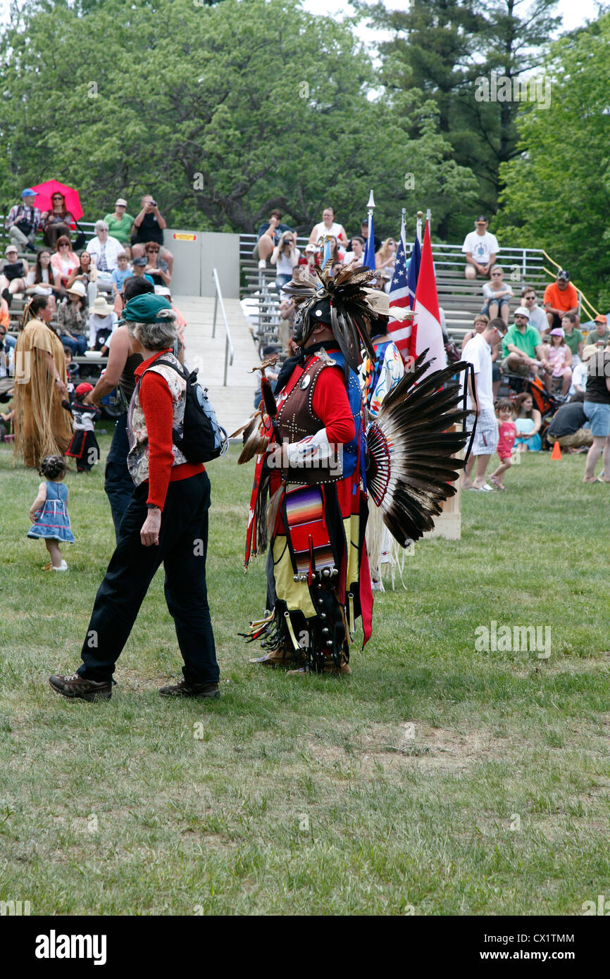 Le Prime Nazioni Canadesi, la trentaseiesima Odawa annuale Festival della cultura aborigena tradizionale & Pow Wow Ottawa in Canada, 26 maggio 2012 Foto Stock