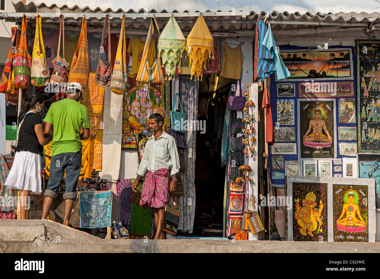 Varkala Beach , negozi di souvenir, India Kerala Foto Stock