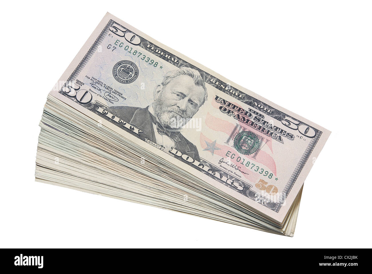 Pila di noi cinquanta le fatture del dollaro banconote isolati su sfondo bianco Foto Stock