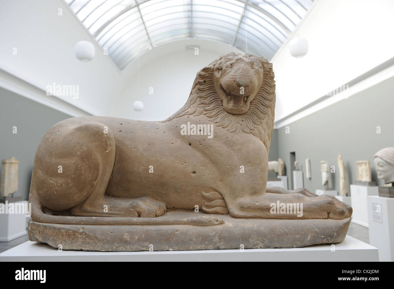 Tomba di Lion. Corinto. 600-550 A.C. Calcare. La scultura. Ny Carlsberg Glyptotek. Copenhagen. La Danimarca. L'Europa. Foto Stock