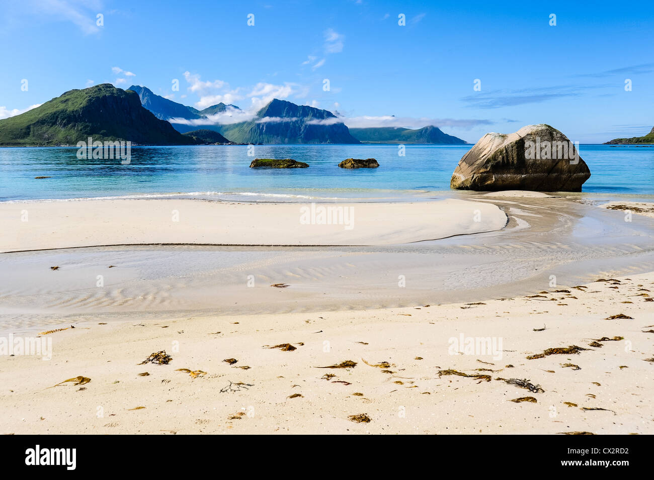 Norvegia, Lofoten. Haukland è situato a sud di Uttakleiv e fare anche alcune fantastiche spiagge. Foto Stock