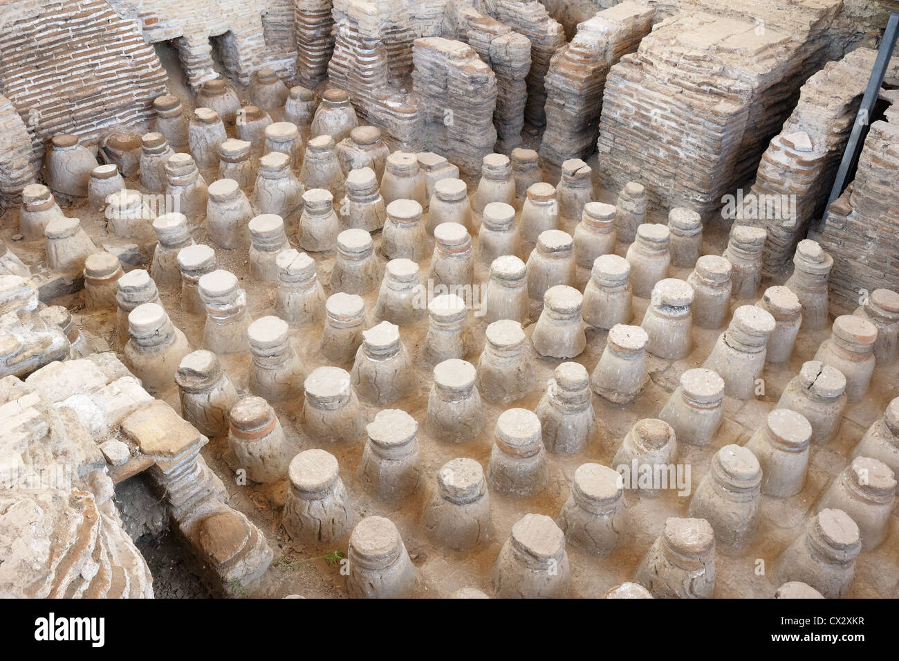 Supporto per il pavimento riscaldato in antico bagno romano, Bet Shean, Israele Foto Stock