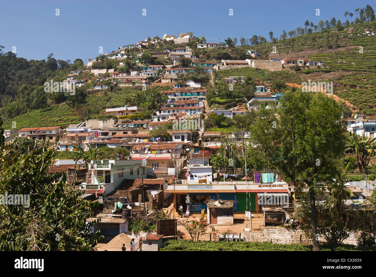 Elk201-5619 India, nello Stato del Tamil Nadu, Coonoor, vista città Foto Stock
