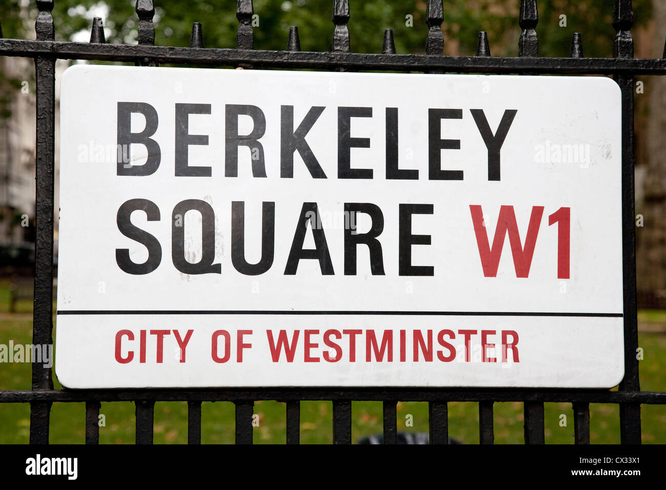 Berkeley Square strada segno, Westminster, London, England, Regno Unito Foto Stock