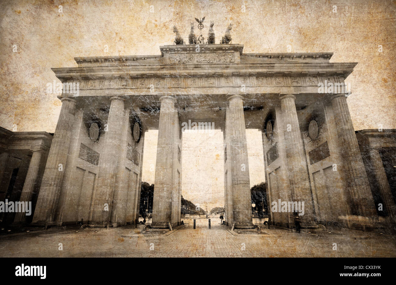 La Porta di Brandeburgo (Brandenburger Tor) a Berlino, grunge cartolina Foto Stock