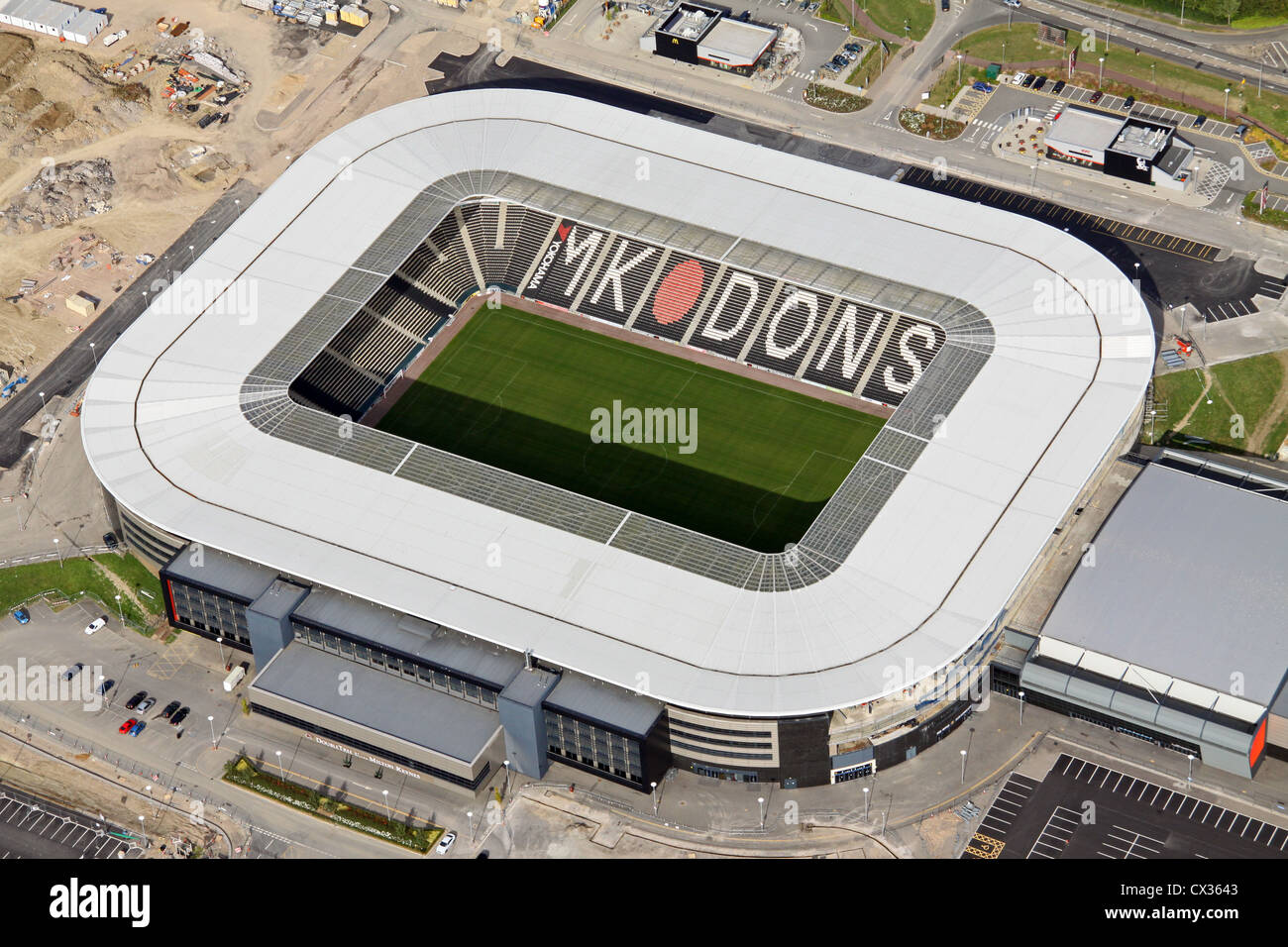 Vista aerea del Milton Keynes Dons FC Denbigh football Stadium Foto