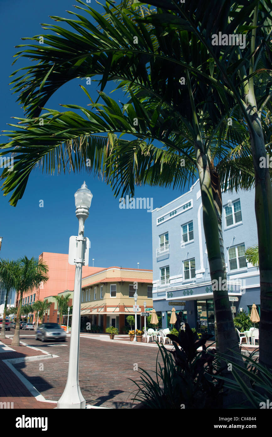 Prima strada quartiere del centro storico Fort Myers Florida USA Foto Stock