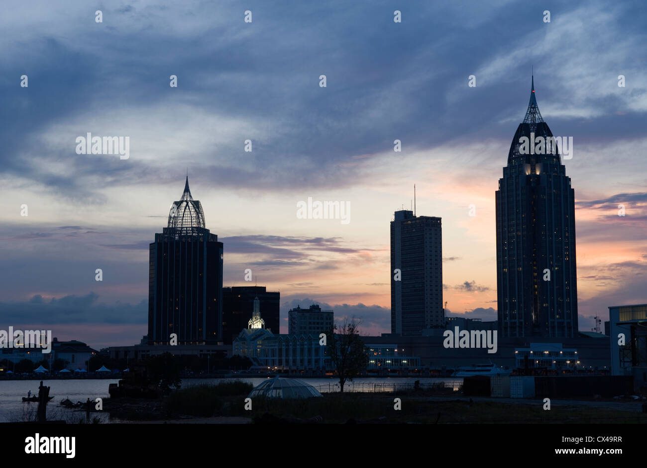 RSA BATTAGLIA Tower House Building skyline del centro Mobile in Alabama USA Foto Stock