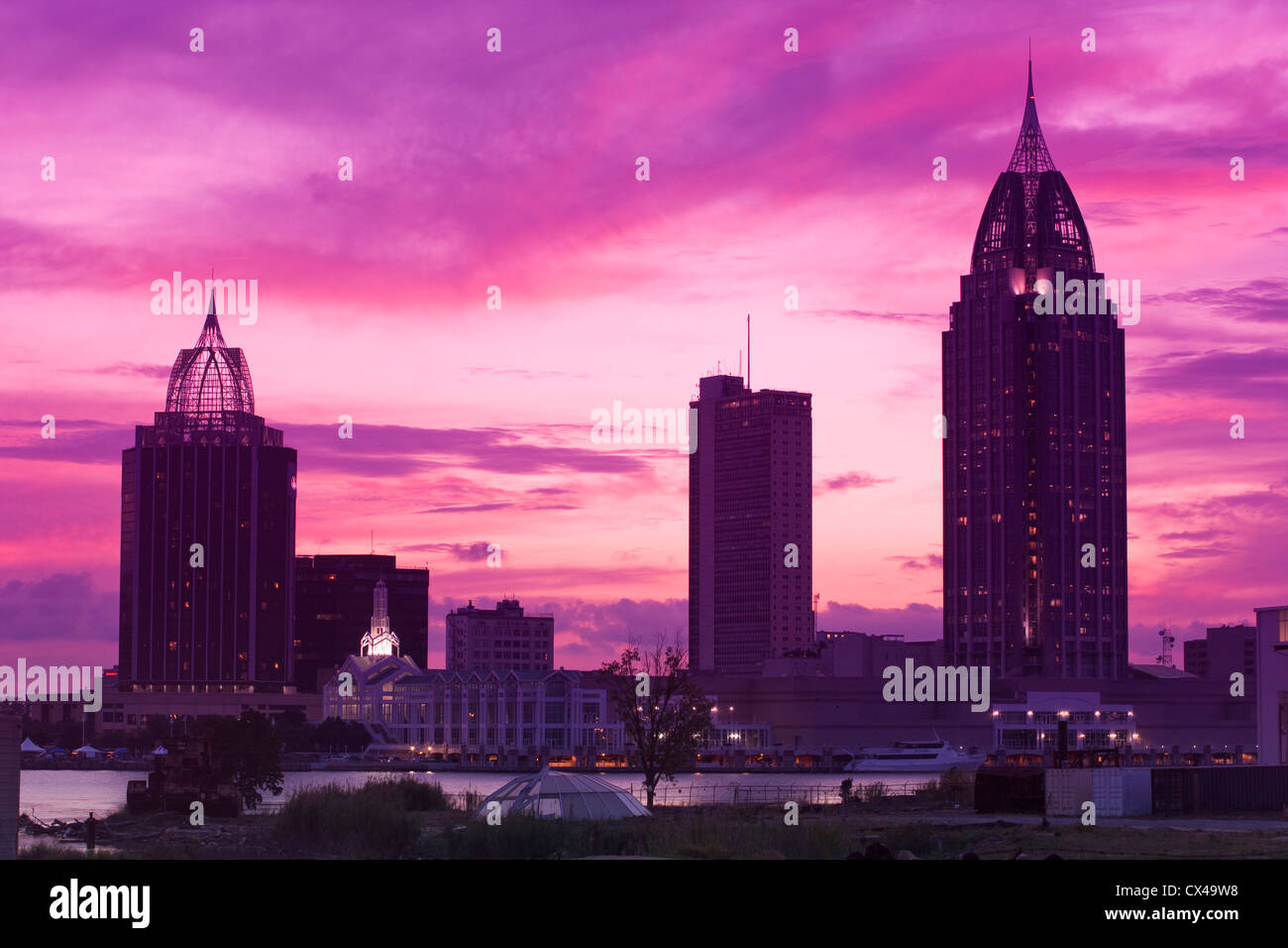 RSA BATTAGLIA Tower House Building skyline del centro Mobile in Alabama USA Foto Stock