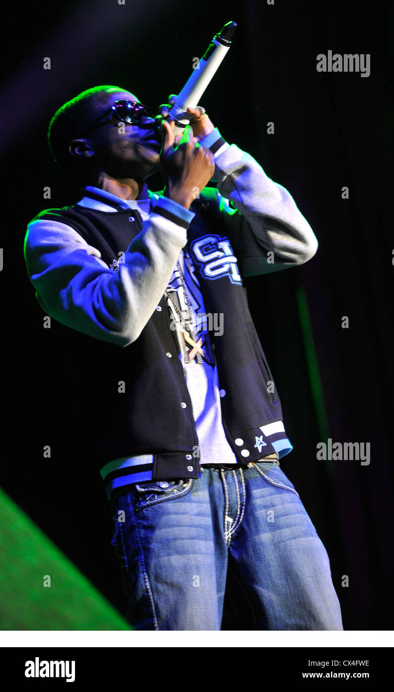 Celebrity hairstyles,celebrità gossip,news celebrity,hot celebritys,celebrità,celebrità tatuaggi,celebrità panni di moda,stili di celebrità,feste estive,uk festival,festival biglietti,folk festival,festival musicali,imbarazzante Foto celebrità, la femmina Foto celebrità,celebrit, Foto Stock